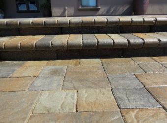 this is a picture of Hayward Concrete Pavers