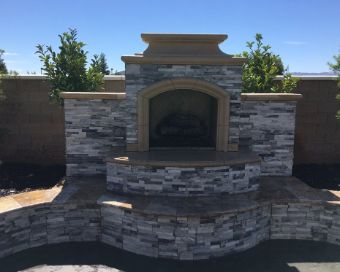 this is a picture of Hayward Outdoor Fireplace