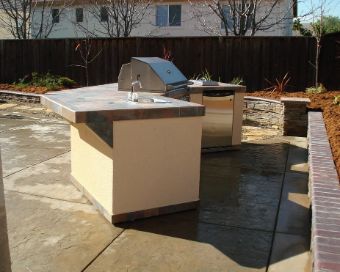Hayward-outdoor-kitchen-patio
