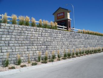 Hayward-retaining-wall